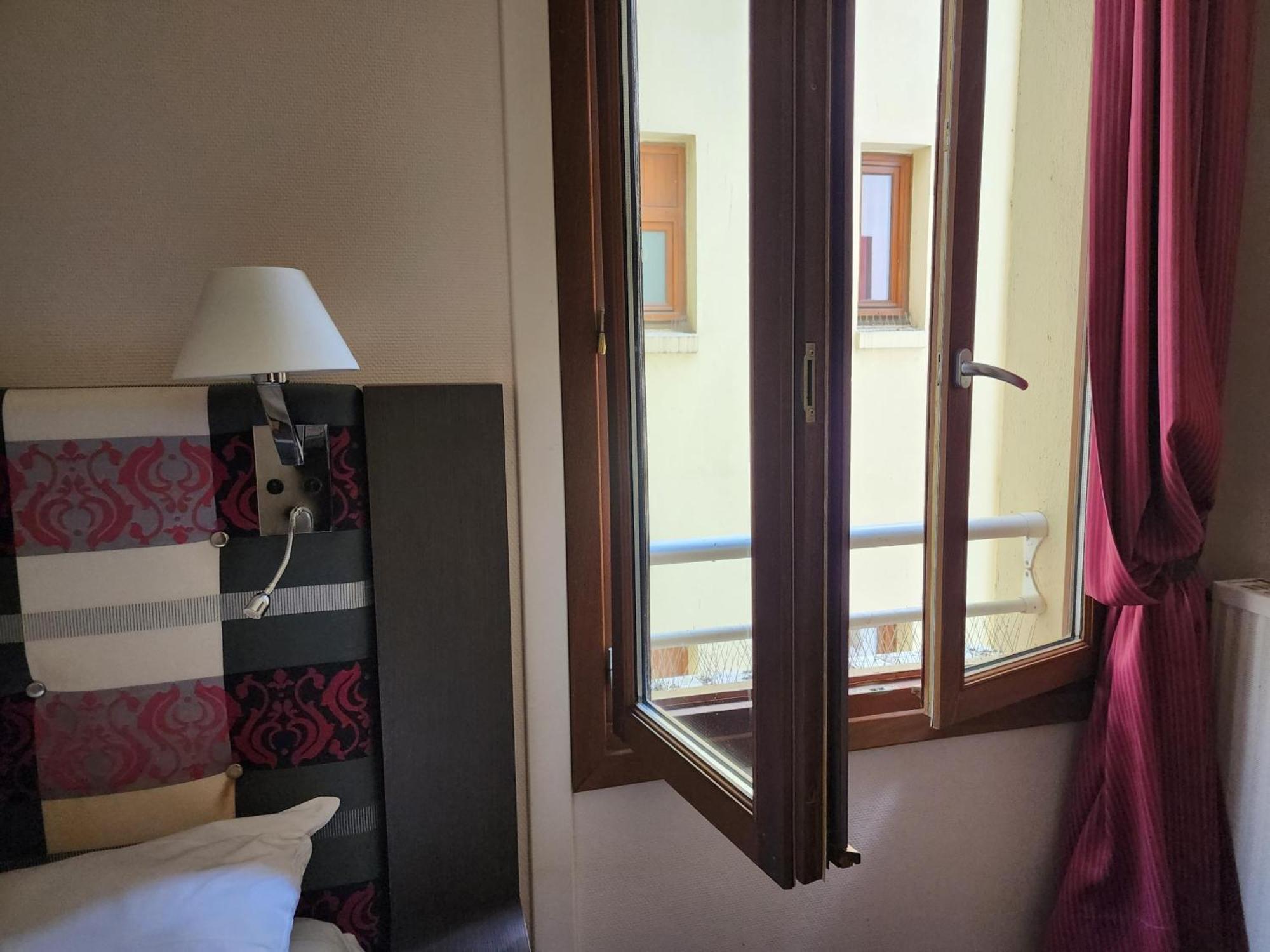 Des Bains Hotel 3*